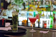 «Максимилианс» отказывается разговаривать о паленом алкоголе