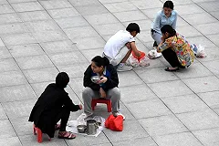 Школьные обеды разделили учеников на бедных и богатых