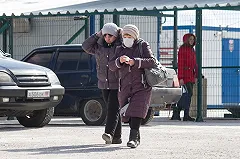 80% россиян перестали выходить на улицу из-за коронавируса