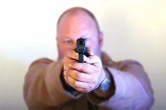 В Красноуральске расстреляли охранников заброшенного химзавода