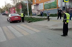 В Свердловской области машина насмерть сбила ребенка, ещё одна девочка в тяжелом состоянии