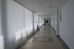 В Екатеринбурге из окна интерната вытолкнули пятилетнего мальчика