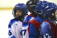 Восьмилетний хоккеист погиб от удара шайбой на тренировке в Москве