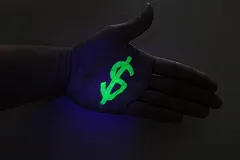 Аналитик ВТБ: «Ждем снижения до 55 рублей за доллар»