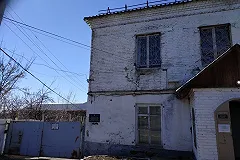 Воспитательницам детсада, которые кололи детей кнопками, дали реальный срок