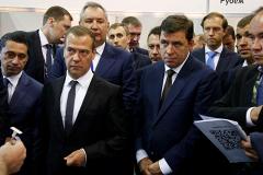 Дмитрий Медведев встретился с тагильским журналистом Егором Бычковым
