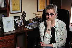 Артемий Лебедев потребовал полтора миллиона из-за книг Устиновой