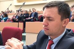 Саратовский депутат завершил «министерскую диету» и обратился к врачам