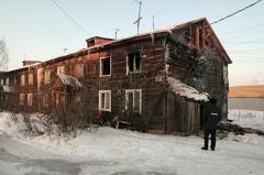 Четверо детей погибли при пожаре в жилом деревянном доме