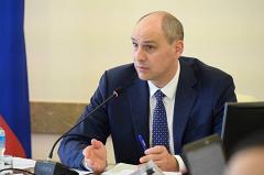 Паслер утвердил отставку очередного свердловского министра