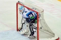 ХК «Автомобилист» второй раз подряд крупно уступил минскому «Динамо»