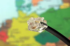 Глава ФССП не исключил ограничения доступа в интернет для должников