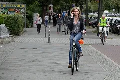 МТС и «Мегафон» решили отказаться от дешевого роуминга