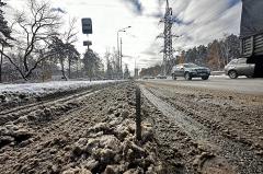 УГИБДД: Из-за нечищенных от снега трасс в Свердловской области уже погиб человек