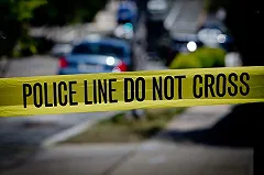 На екатеринбургском пруду работают следователи, спасатели и водолаз