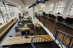 Россияне захотели нематериальных благ от работы