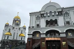 «Едва забрезжила заря, как мы зарезали царя». Фильм об убийстве в Ипатьевском доме вышел на «Спасе»