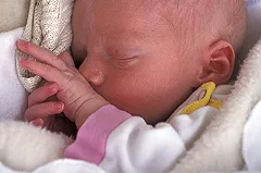 На свердловской трассе полицейские помогли роженице добраться до больницы