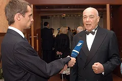 Двое ведущих из Екатеринбурга поборются за звание лучшего интервьюера