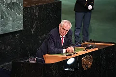 В Екатеринбург прилетит президент Чехии Милош Земан