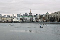 Ноябрьская погода в Екатеринбурге подобралась вплотную к рекорду 2013 года