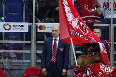 Главный тренер «Автомобилиста» Андрей Разин рассказал о попытке уйти в отставку