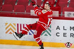 Игрок «Автомобилиста» Анатолий Голышев уезжает за океан