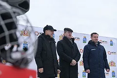 Стол «от Куйвашева» за 35 млн рублей купил владелец «Сима-ленда»