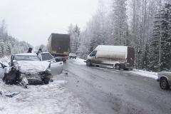 В ДТП близ Карпинска погибли два налоговых инспектора, ехавшие в командировку