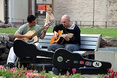 Сергей Бобунец попросил поклонников проспонсировать последний альбом группы