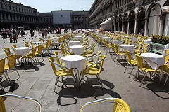 Мэр Венеции назвал прожорливых британцев крохоборами