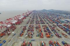 Дракон выходит из моря: китайские порты заткнули за пояс японские и американские