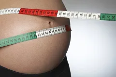 Минтруд сообщил о невозможности увеличить население за счет рождаемости