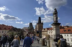 Чехия решила не объявлять высылаемых россиян персонами нон грата