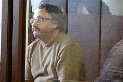 Подозреваемый в убийстве Якжины хотел купить большую квартиру семье