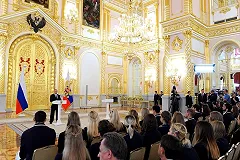 Белые BMW, подаренные российским олимпийцам, уже выставлены на продажу