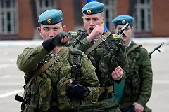 Шойгу приказал ввести надбавки в половину оклада ряду контрактников