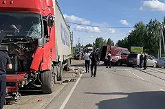 Два человека погибли под Екатеринбургом в результате ДТП с «Газелью» и фурой