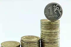 Рубль отвязался от нефти. Штурмует годовые максимумы