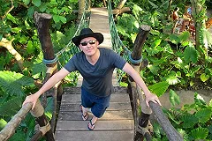 Телеведущий Даниил Макеранец рассказал, как ему живется в Израиле в период коронавируса