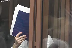 В Екатеринбурге художник намеревался выдавить глаза девушке