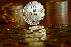 В США предъявили обвинение россиянину в отмывании денег через биткоины