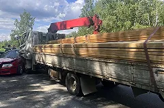 Водитель погиб в Екатеринбурге в столкновении на Старом Сибирском тракте