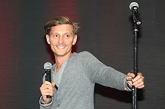 Резидент «Comedy Club» размялся на коммунальщиках Екатеринбурга