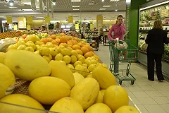 Росстат: Продукты в РФ в январе-апреле дорожали в 11 раз быстрее, чем в ЕС