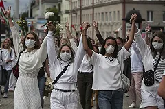 В Минске с утра протестующие выстраиваются в «цепи солидарности»