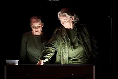 Свердловский театр драмы поставил пьесу «Корса» о герое ДНР Ольге Качуре