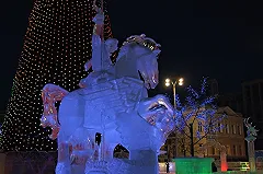 В Екатеринбурге досрочно разбирают ледовый городок