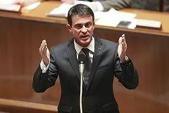 Премьер Франции предупредил об угрозе применения химоружия террористами