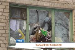 Жители дома по Бисертской в Екатеринбурге опасаются «Маугли», живущего в пустой квартире